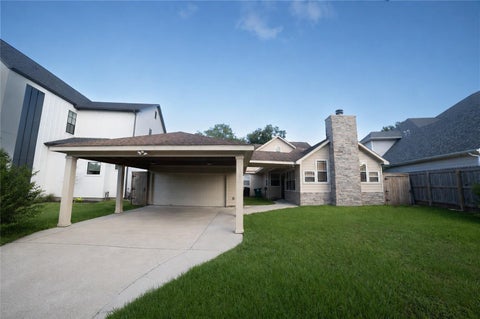 Photo of 1107 Du Barry Lane, Houston, TX 77018 (MLS # 85272918)
