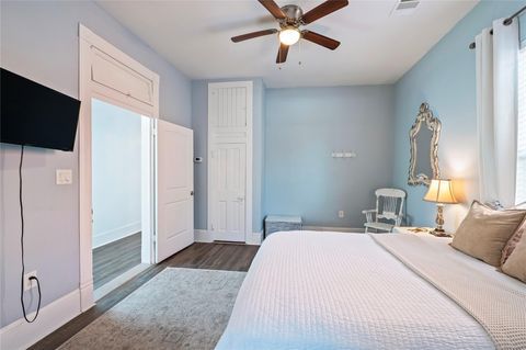 Tiny photo for 2912 Avenue N 1/2, Galveston, TX 77550 (MLS # 23728876)
