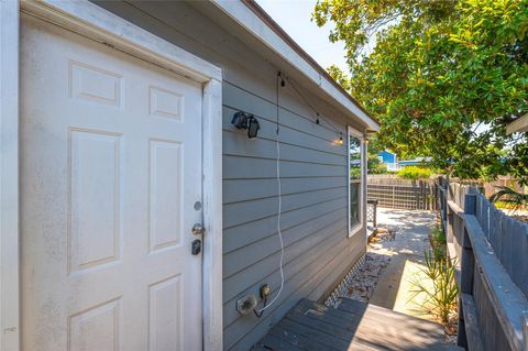 Tiny photo for 2912 Avenue N 1/2, Galveston, TX 77550 (MLS # 23728876)