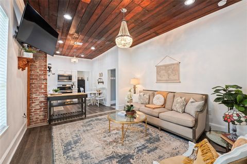 Tiny photo for 2912 Avenue N 1/2, Galveston, TX 77550 (MLS # 23728876)