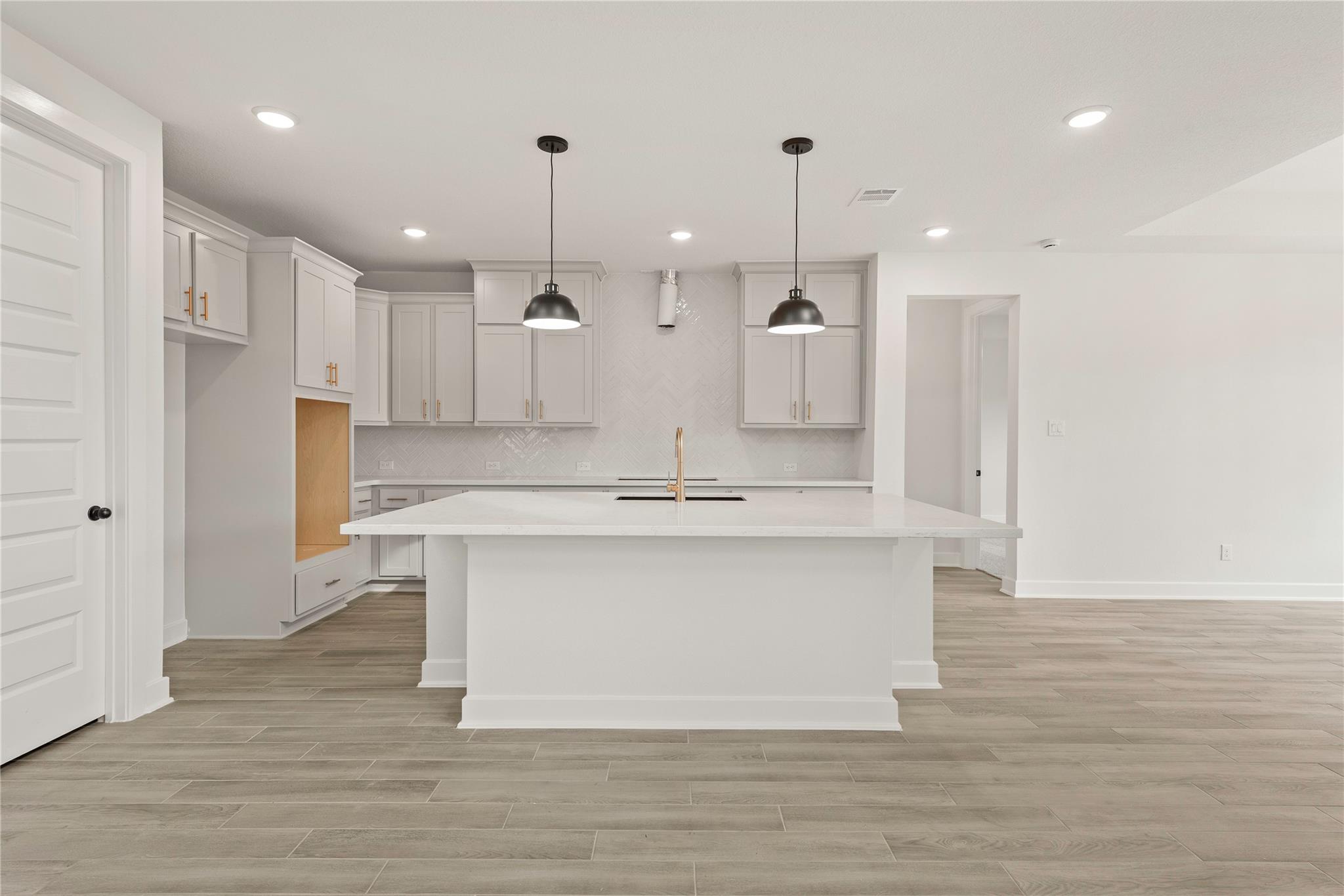 223 Warbler Song Drive