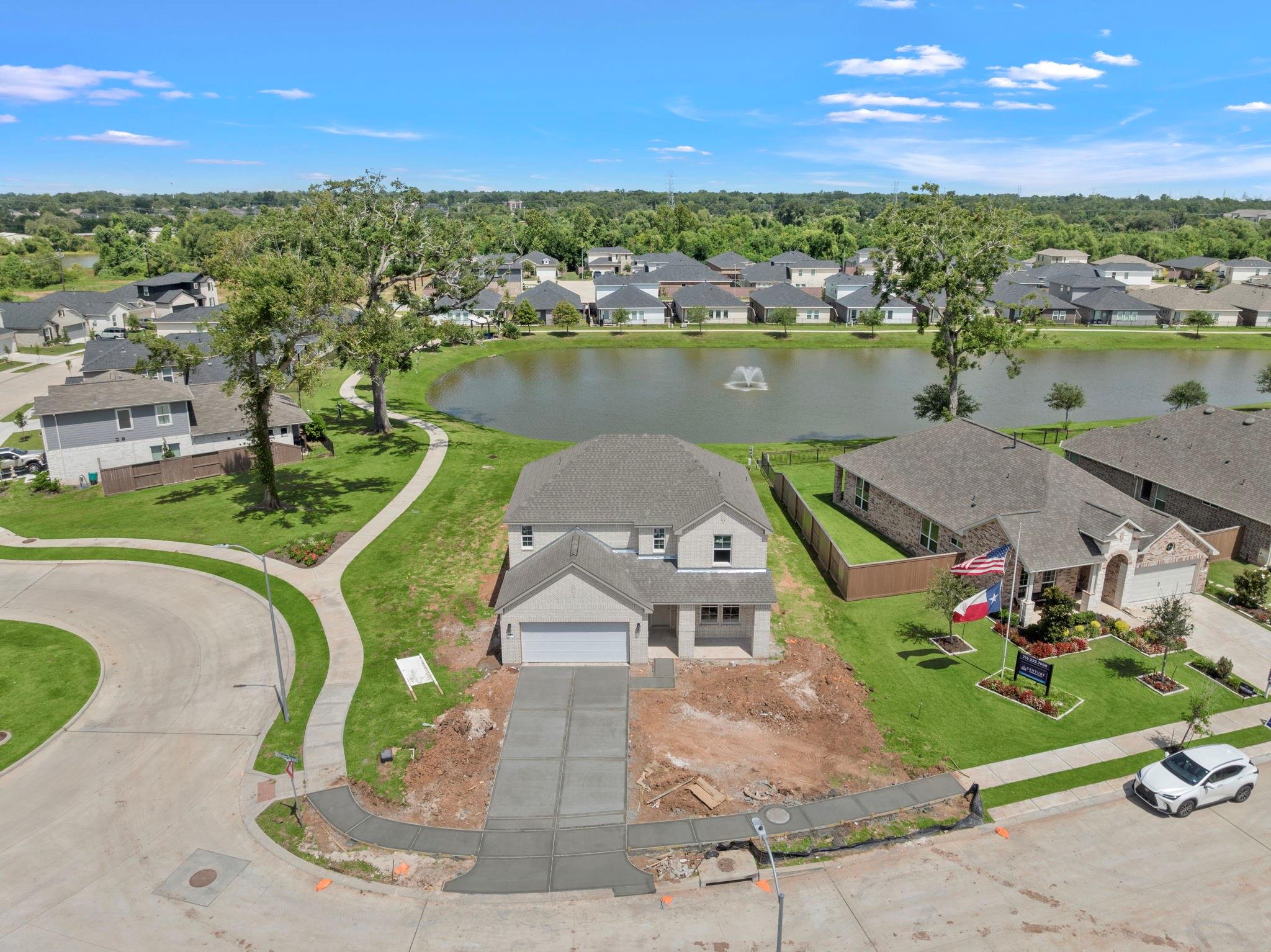 106 Lake Woodshore Court