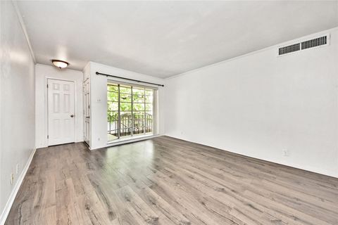 Photo of 2609 Marilee Lane #2, Houston, TX 77057 (MLS # 75547104)