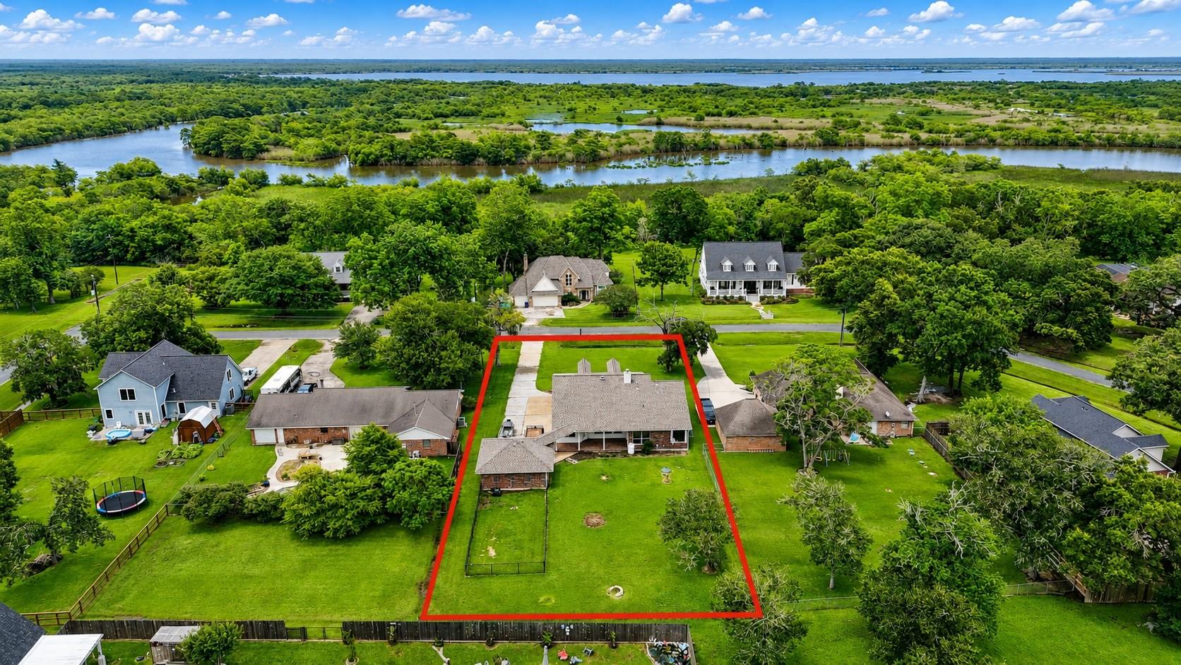 509 Pecan Loop Drive