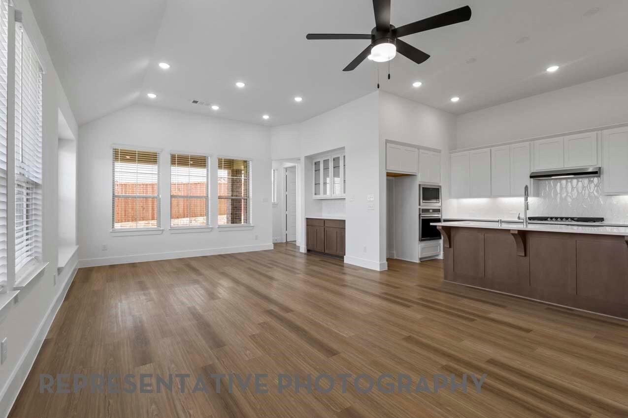 18123 Sunlit Oasis Drive