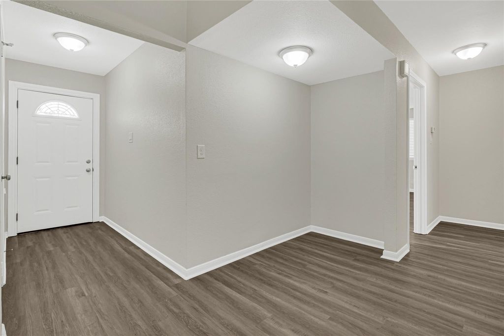 Photo of 15903 Kenbrook Drive, Houston, TX 77489 (MLS # 40516330)