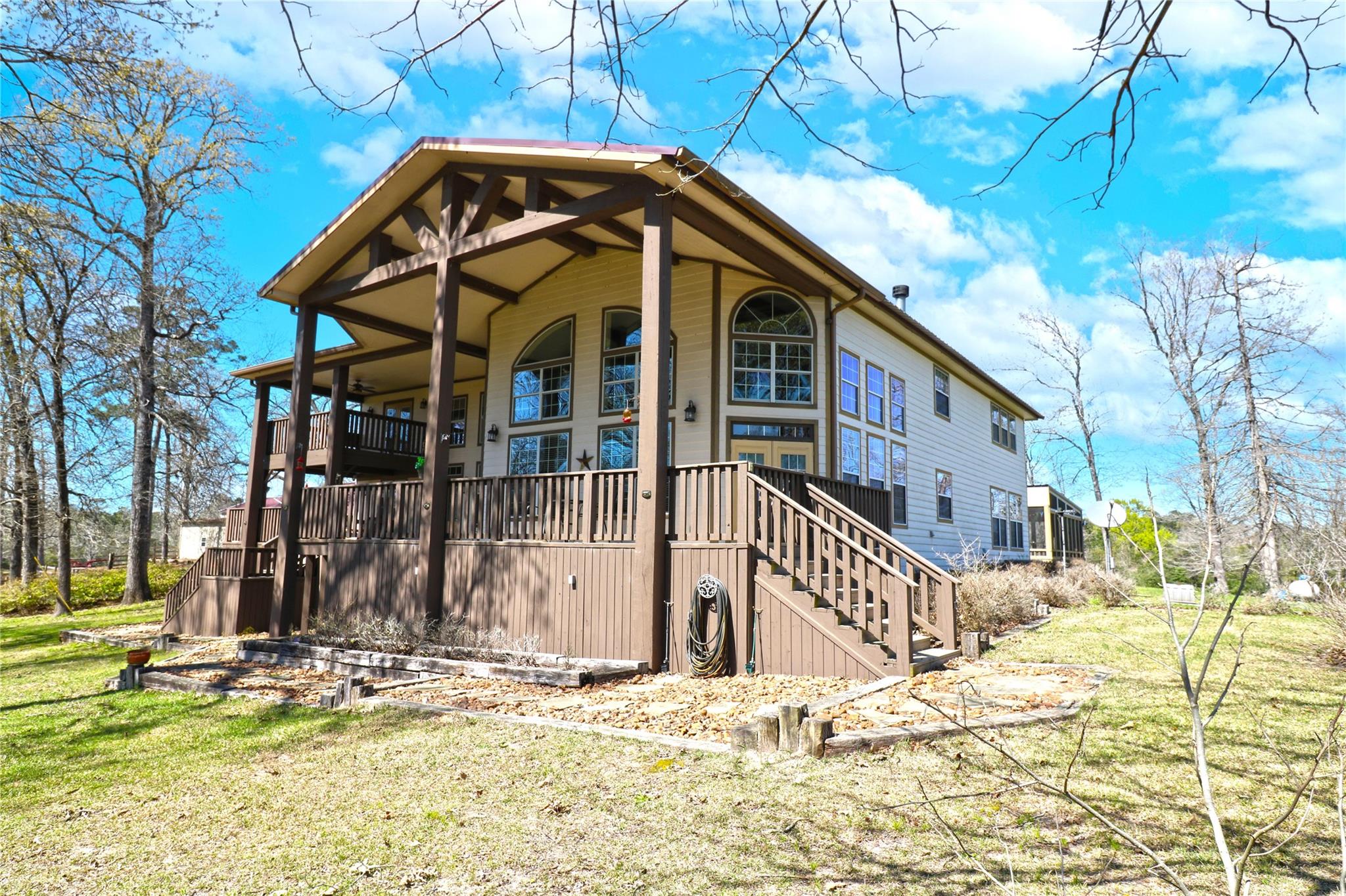 205 Private Road 7770