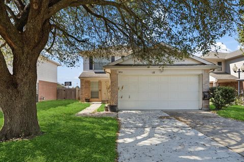 Photo of 9815 Lonsford Drive, Houston, TX 77086 (MLS # 64498449)