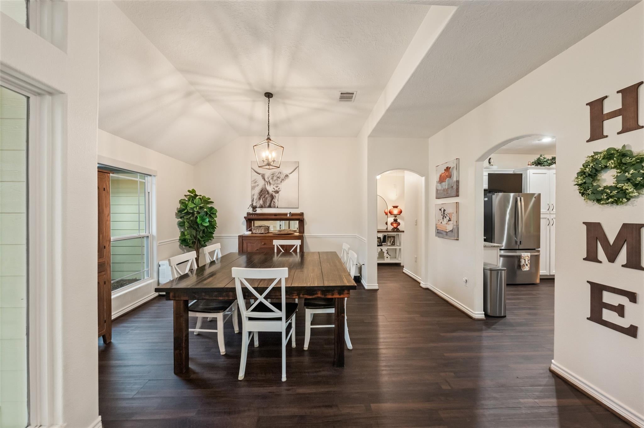 25680 Wisteria Lane