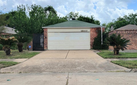 Photo of 13007 Bacard Lane, Houston, TX 77099 (MLS # 49926656)