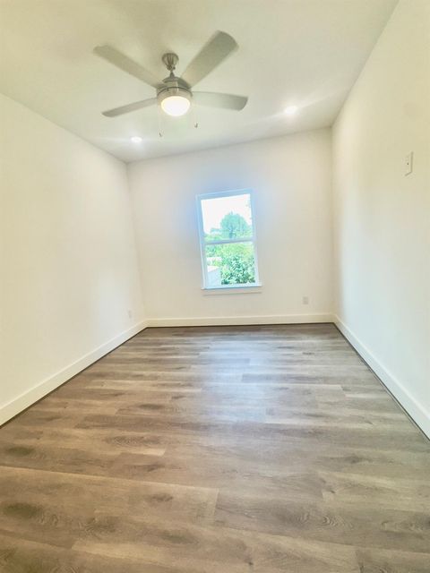 Photo of 10232 Porto Rico Road, Houston, TX 77041 (MLS # 43381148)