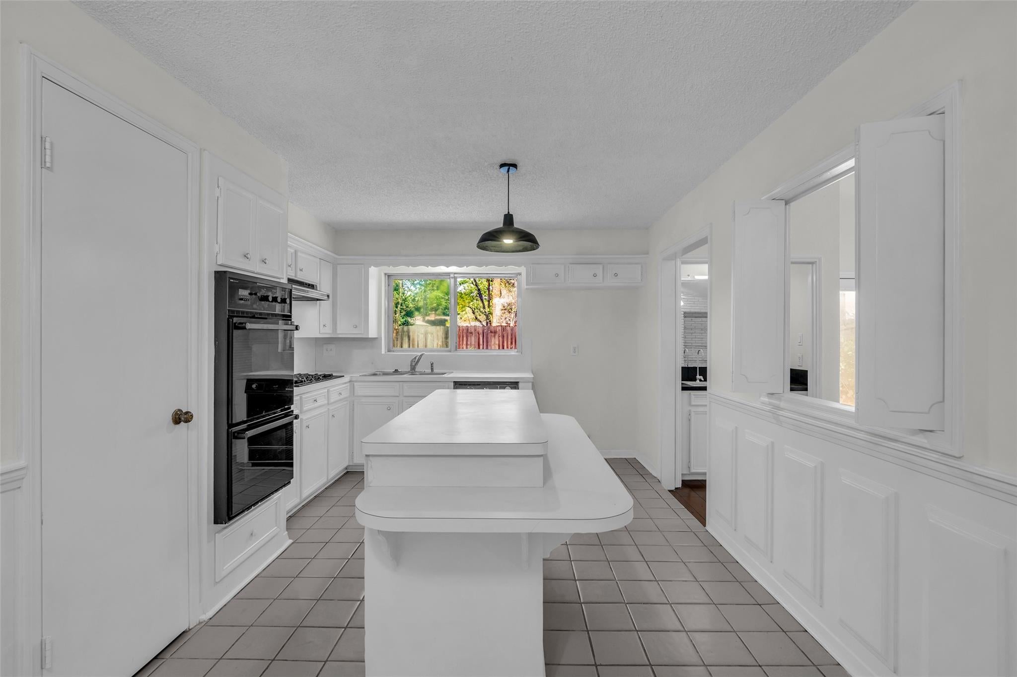 2023 Shadow Rock Drive