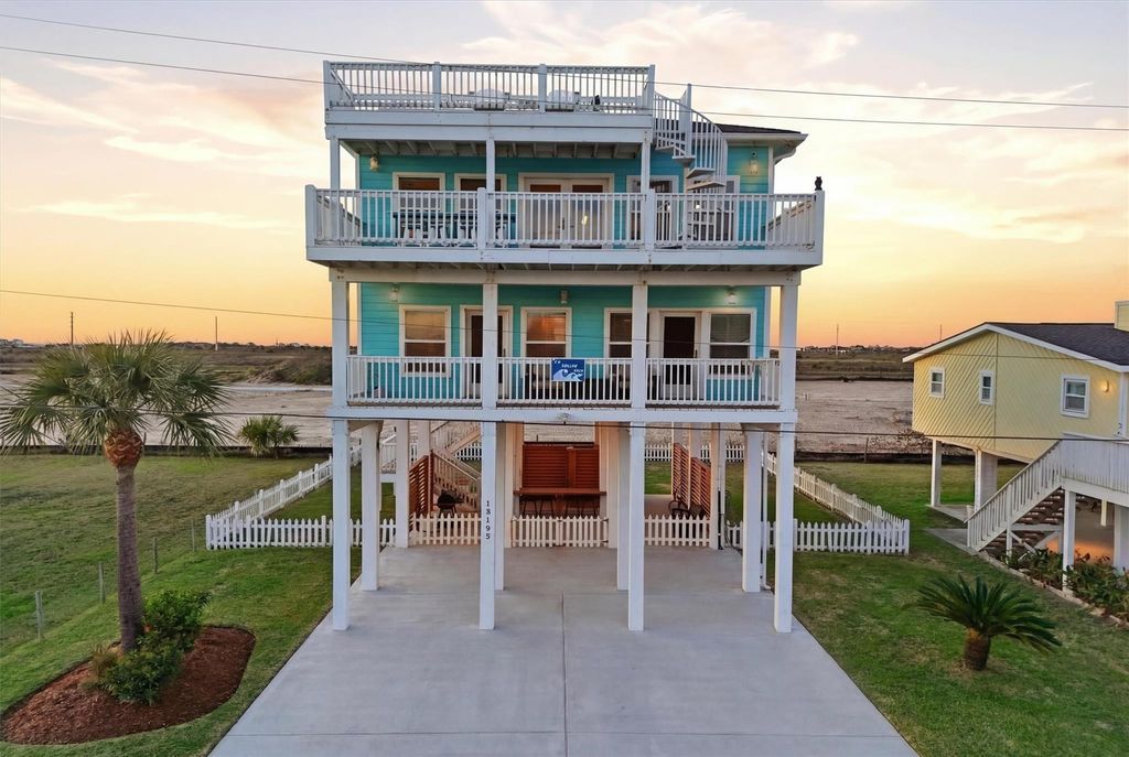 Photo of 13102 John Reynolds Road, Galveston, TX 77554 (MLS # 84406816)