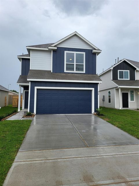 Photo of 946 Grand Emperor, Houston, TX 77073 (MLS # 67463649)