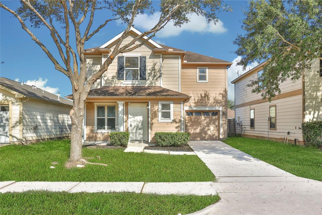 Photo of 2635 Skyview Trace Court, Houston, TX 77047 (MLS # 89774550)