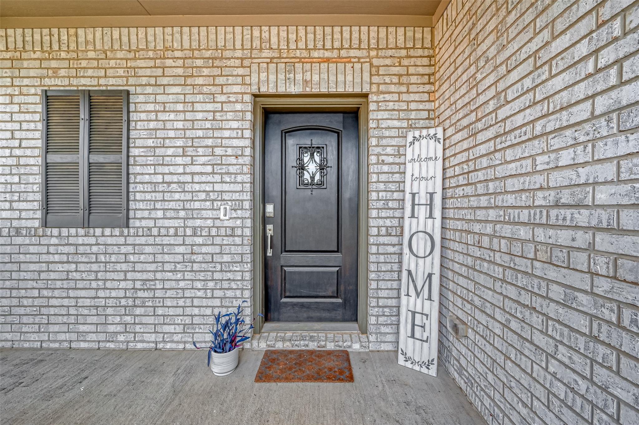 30822 Lake Spur Manor
