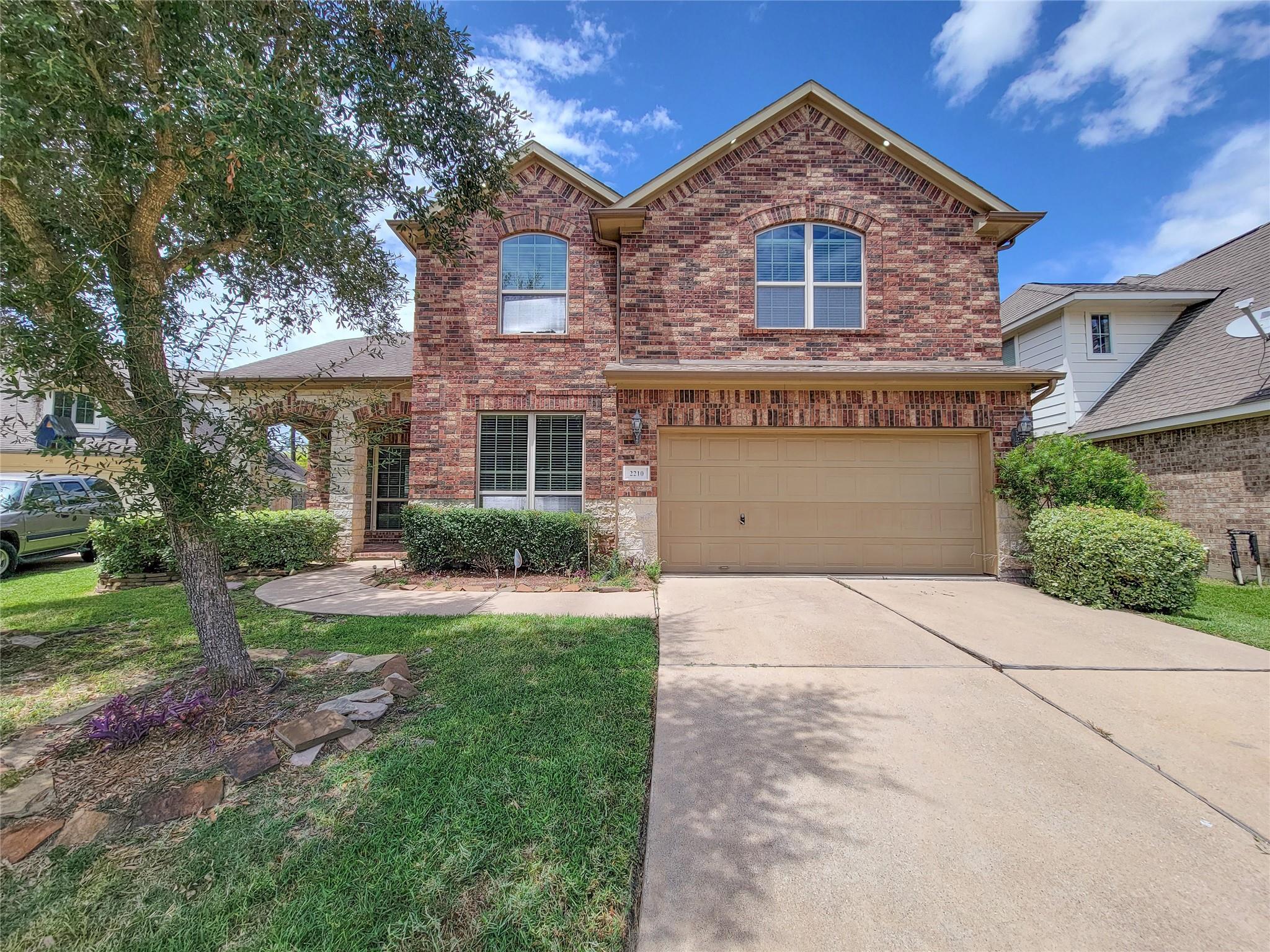 2210 Pearl Bay Court