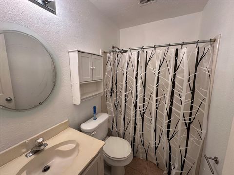 Tiny photo for 2204 Gemini Street, Houston, TX 77058 (MLS # 74115665)