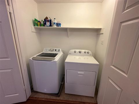 Tiny photo for 2204 Gemini Street, Houston, TX 77058 (MLS # 74115665)