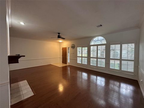 Tiny photo for 2204 Gemini Street, Houston, TX 77058 (MLS # 74115665)
