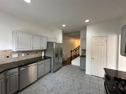 Tiny photo for 2204 Gemini Street, Houston, TX 77058 (MLS # 74115665)