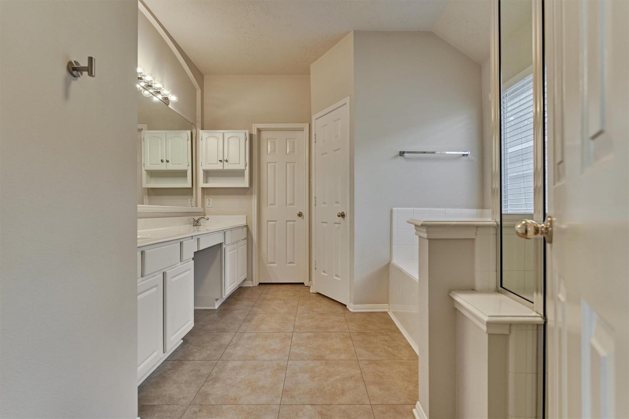 3214 Spring Flower Lane