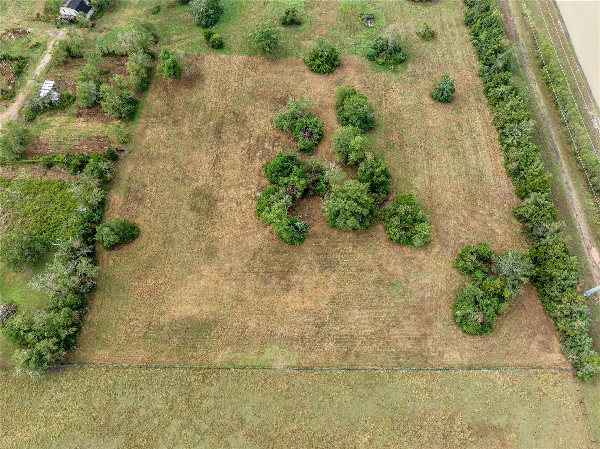 Lot B 4th 1/2 Street
