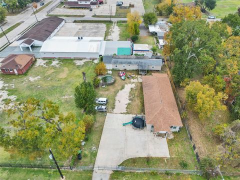 Tiny photo for 4917 Tronewood Street, Houston, TX 77016 (MLS # 40586861)