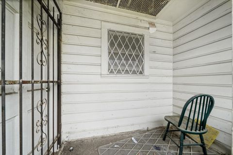 Tiny photo for 4722 Edmund Street, Houston, TX 77020 (MLS # 73021470)