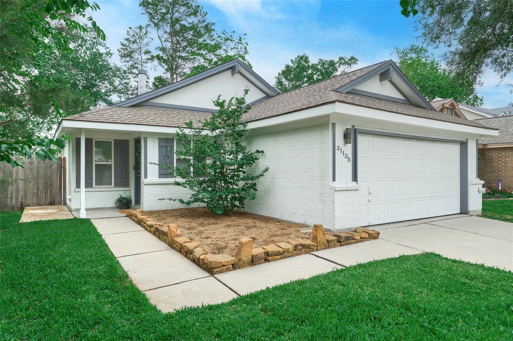 Photo of 31135 N Head Drive, Spring, TX 77386 (MLS # 92950299)