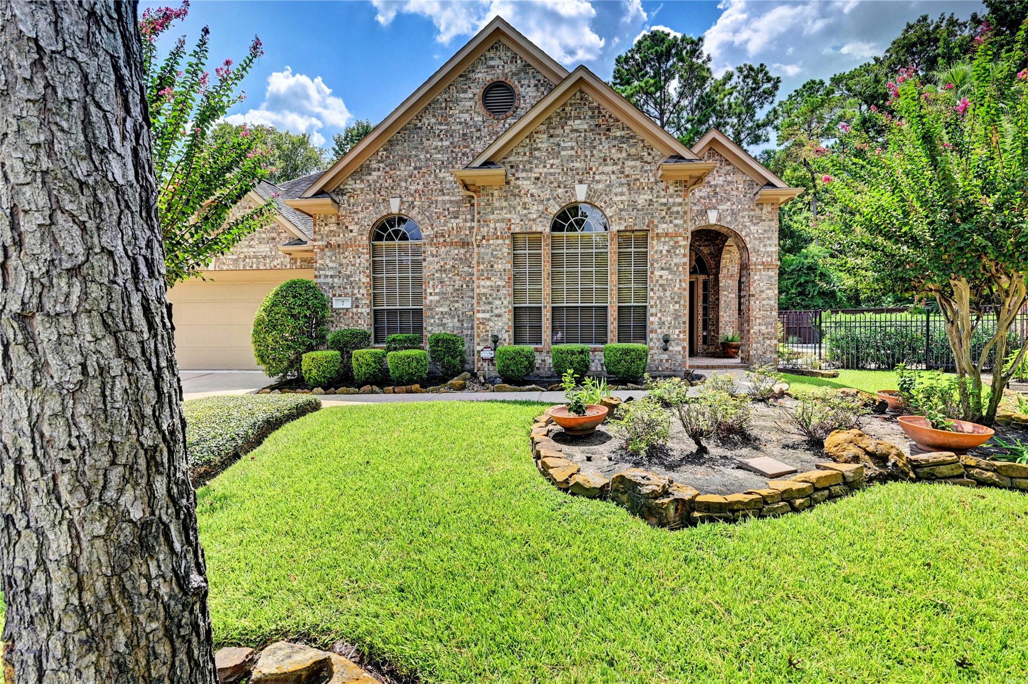 7 N Spring Brook Court Court