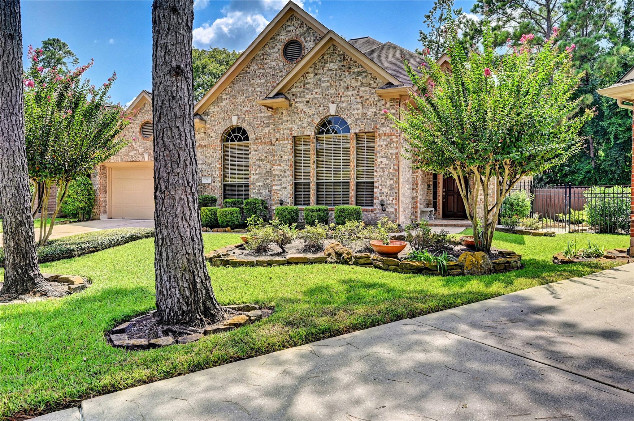 7 N Spring Brook Court Court