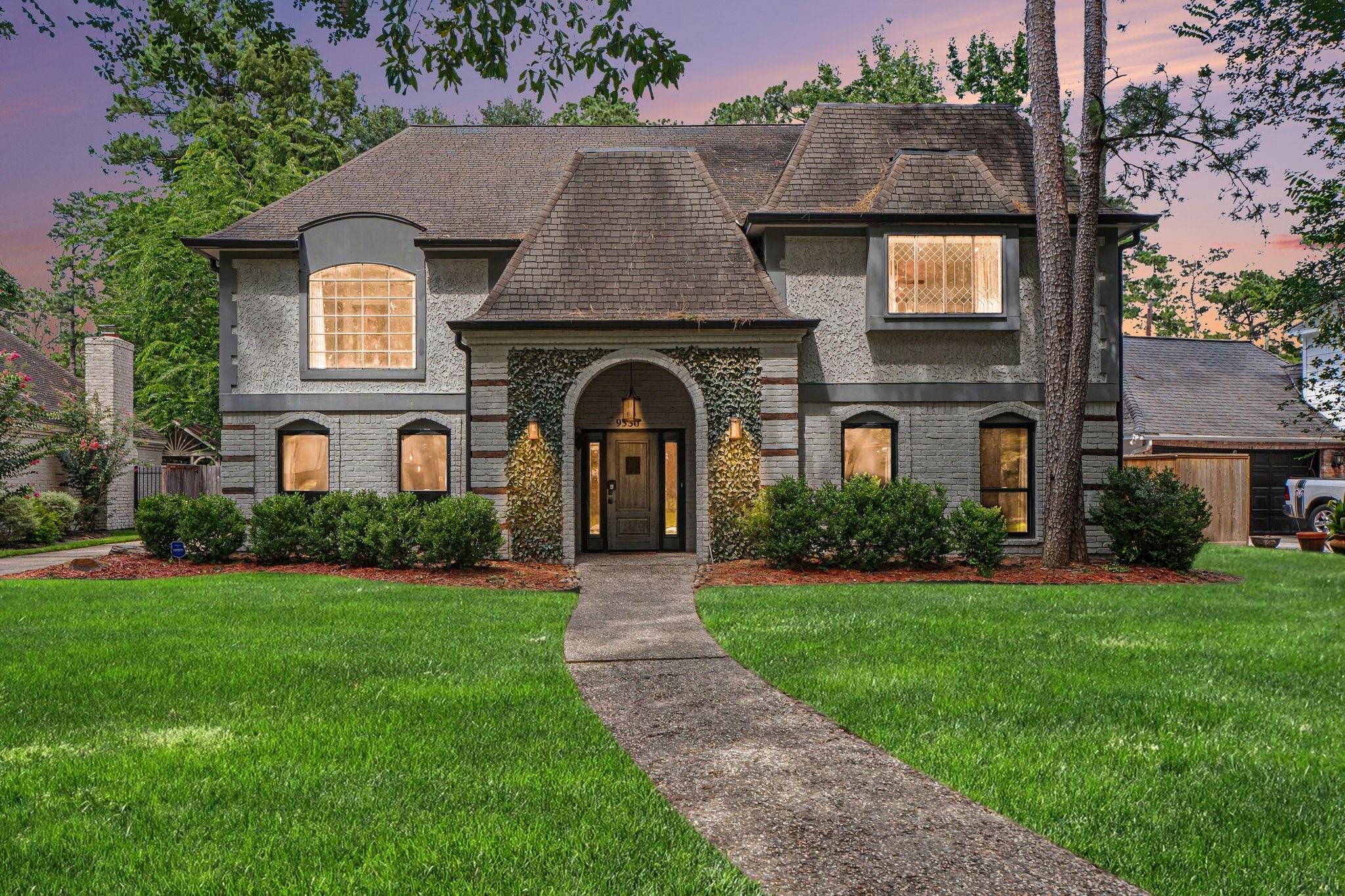 9530 Arcade Drive