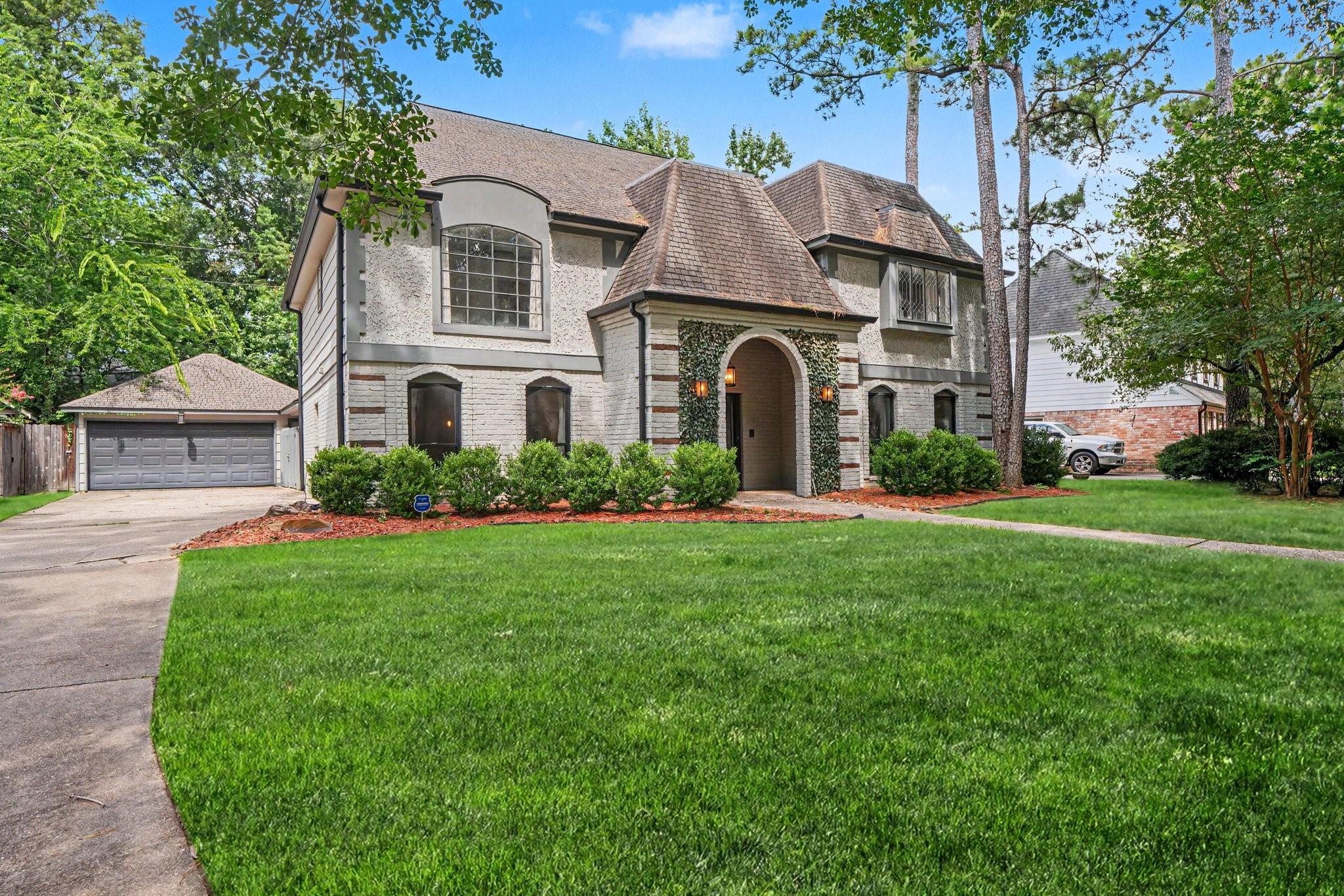 9530 Arcade Drive