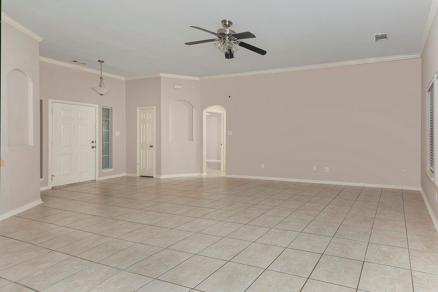 12121 Ridgeway Drive