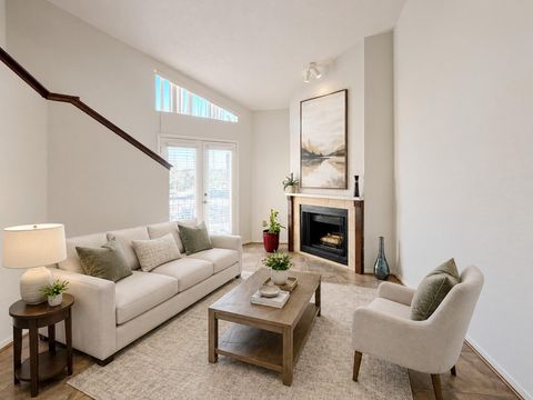 Photo of 10855 Meadowglen Lane #1024, Houston, TX 77042 (MLS # 27862635)