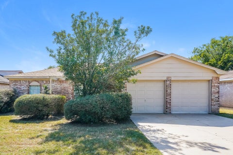 Photo of 2515 Village Circle Drive, Katy, TX 77493 (MLS # 34249910)