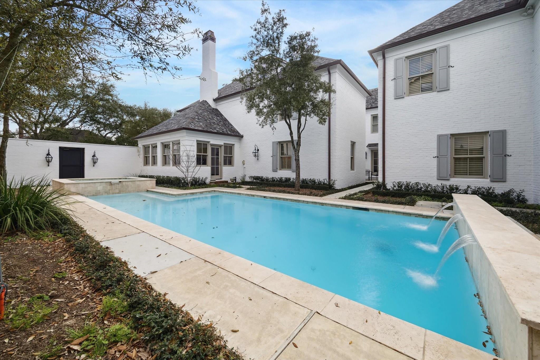 3444 Meadow Lake Lane