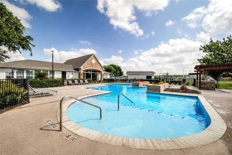 Apartment For Rent - 3419 Fountains Drive #0806<br/> Fort Bend County, Rosenberg, TX 77471
