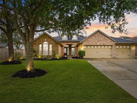 Photo of 19907 Ogdenburg Falls Drive, Spring, TX 77379 (MLS # 11239740)
