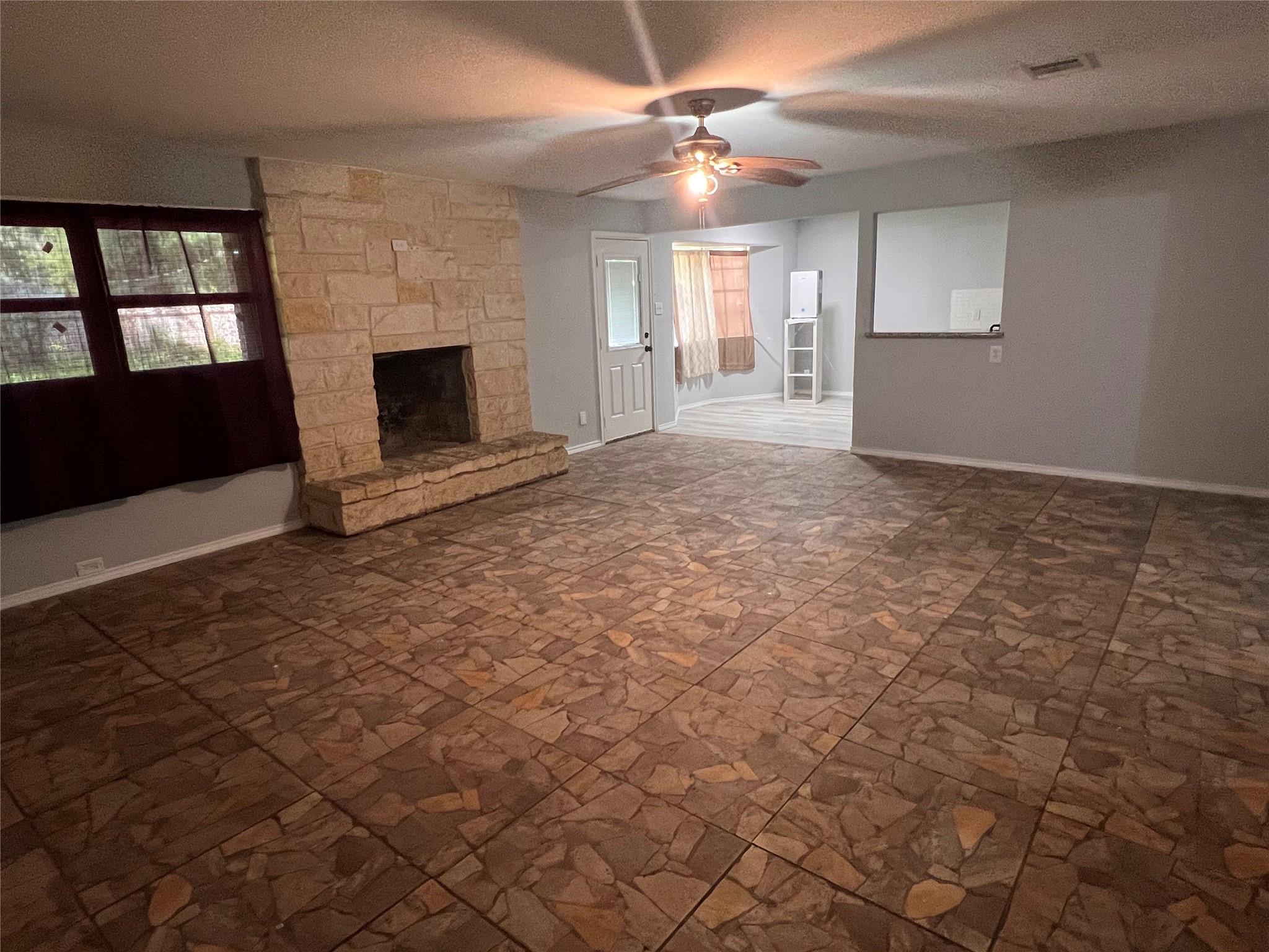 803 Glen Hollow Drive