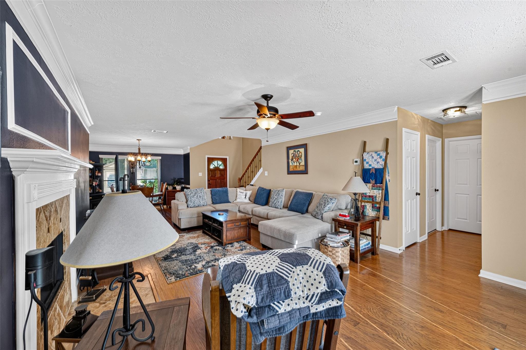 3627 Lindenfield Drive