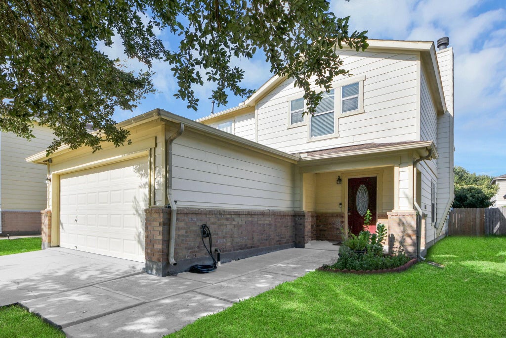 Photo of 9510 Yearling Branch Dr DR, Houston, TX 77075 (MLS # 15511162)