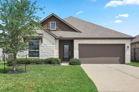 Photo of 2733 Arbor Edge Crossing, Texas City, TX 77568 (MLS # 36430743)
