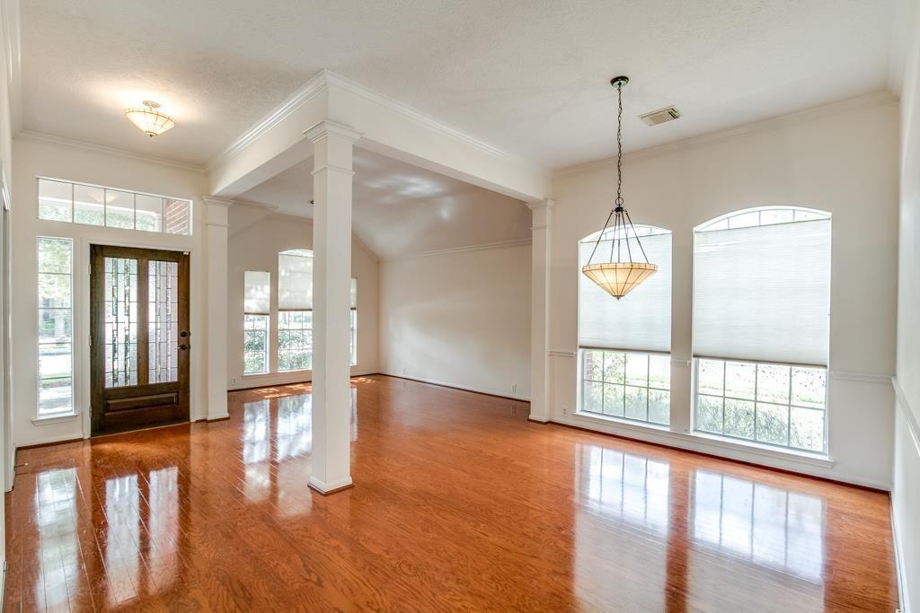 1718 Bumelia Court