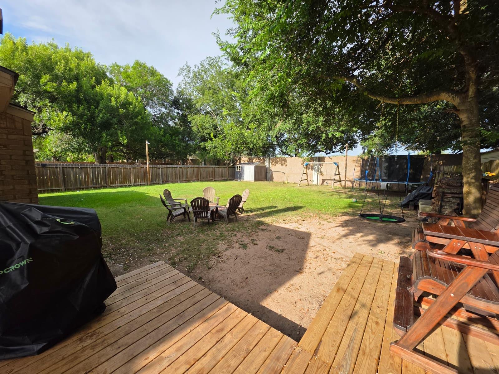 1406 Ashwood Drive