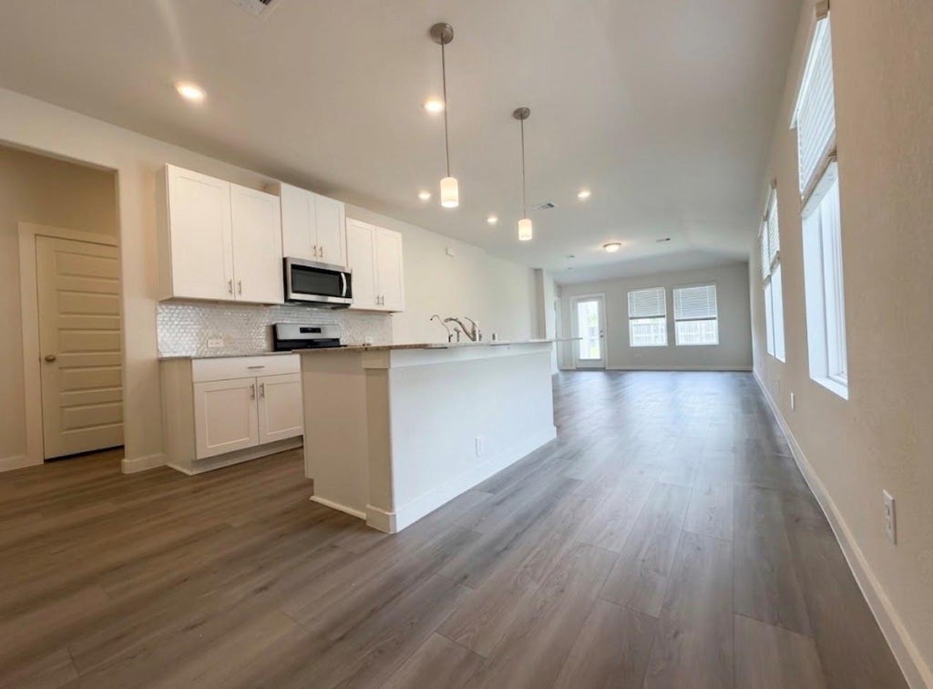 Photo of 5549 Madden Lane, Houston, TX 77048 (MLS # 62687645)