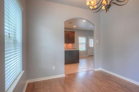 Tiny photo for 13802 Dunhurst Lane, Houston, TX 77047 (MLS # 31994123)