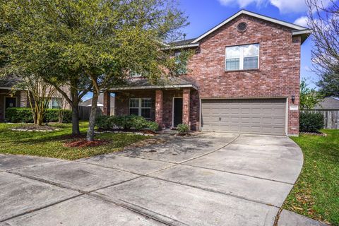 Photo of 13802 Dunhurst Lane, Houston, TX 77047 (MLS # 31994123)