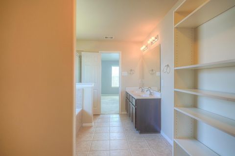 Tiny photo for 13802 Dunhurst Lane, Houston, TX 77047 (MLS # 31994123)